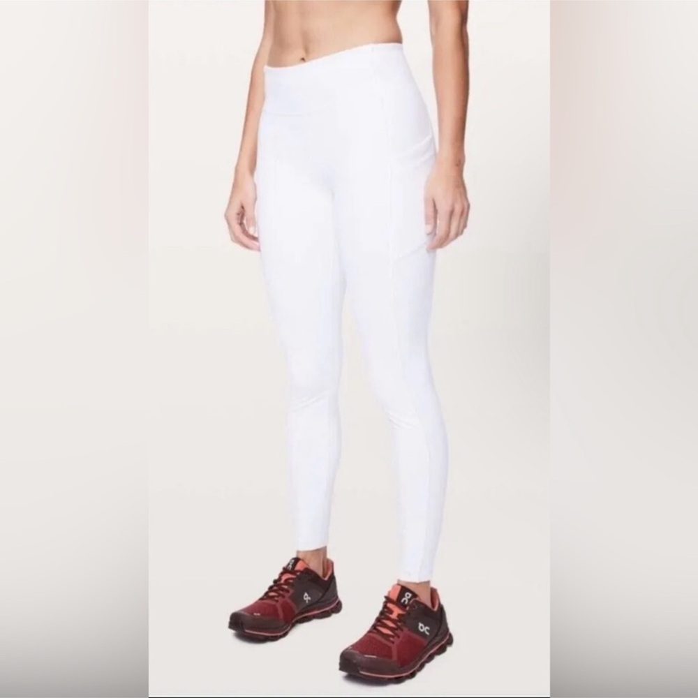 Lululemon Speed Up Tight 28" Inseam White Size 6